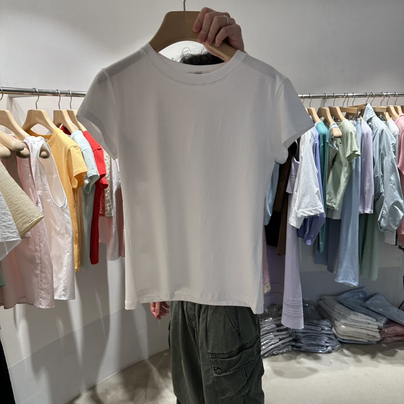 ROOM K-P韓國東大門直郵女士新款時尚熱賣人氣推薦休閑T恤roomkT恤圖色1