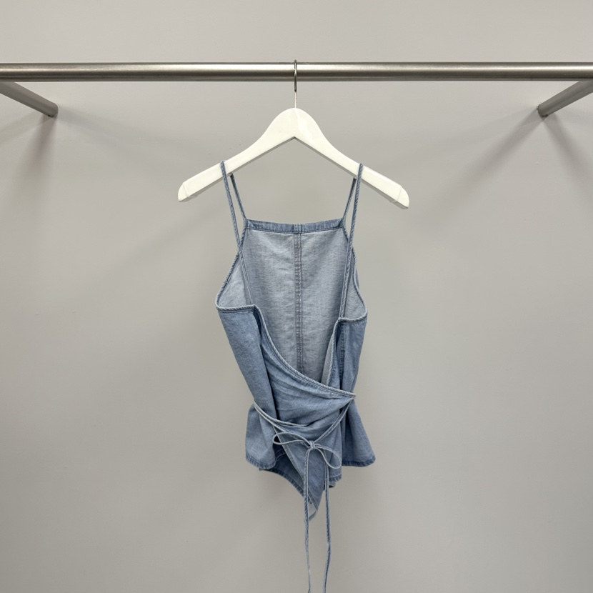 WATER/RIVER韓國直郵女裝新款26春夏時尚職業熱賣吊帶背心WATER/RIVER吊帶/背心