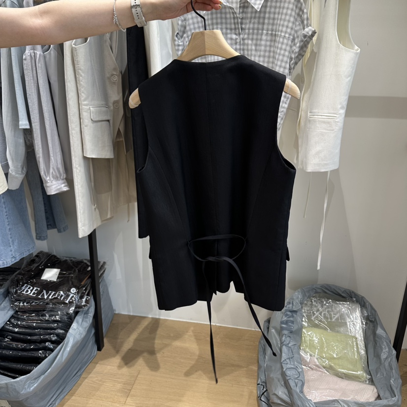 aube nunt韓國直郵女士新品熱賣人氣26春夏時尚馬甲含腰繩aube nunt馬甲