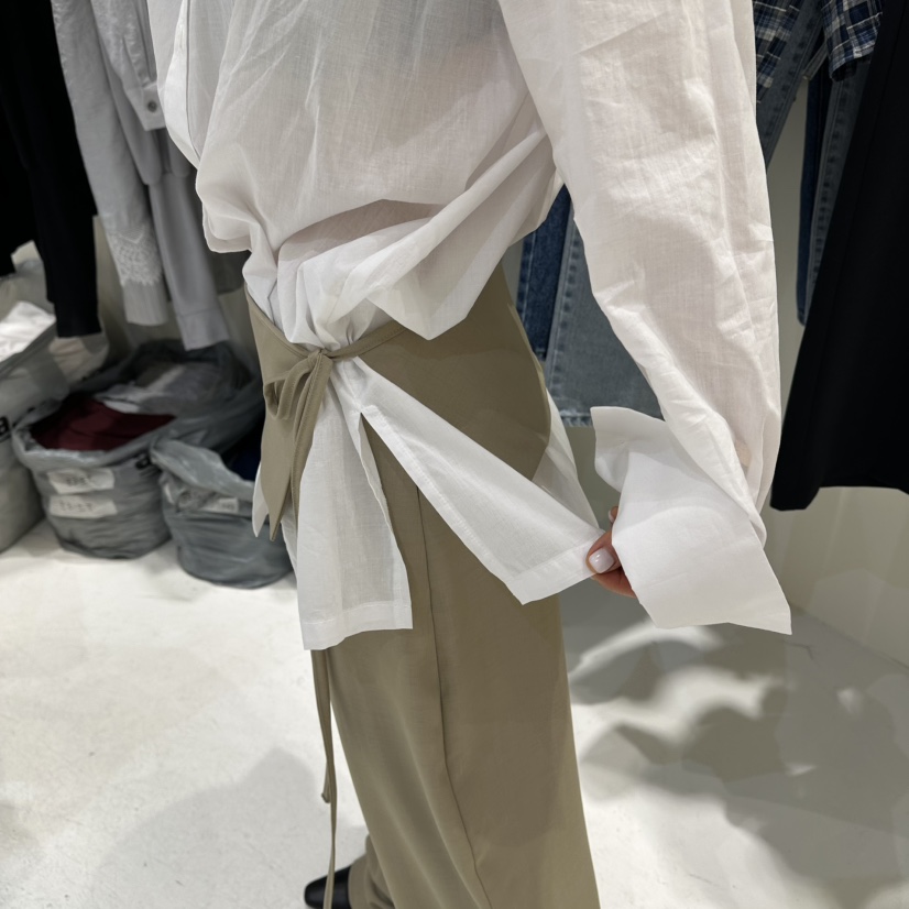 VEREN韓國直郵實拍女士新款時尚推薦熱賣職業人氣襯衫蕾絲衫VEREN襯衫/蕾絲衫