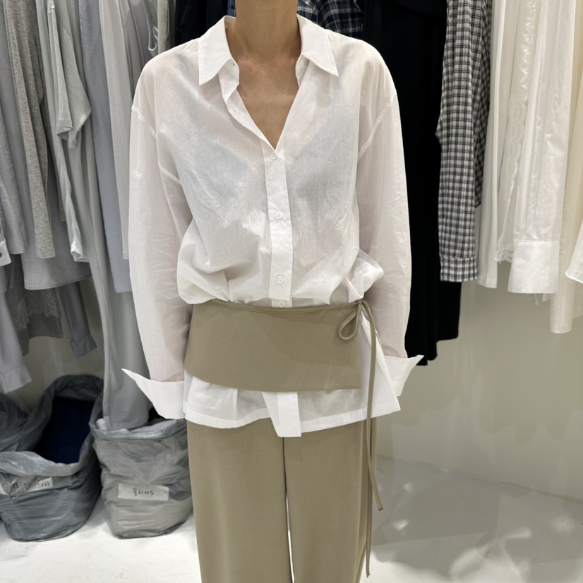 VEREN韓國直郵實拍女士新款時尚推薦熱賣職業人氣襯衫蕾絲衫VEREN襯衫/蕾絲衫圖色2