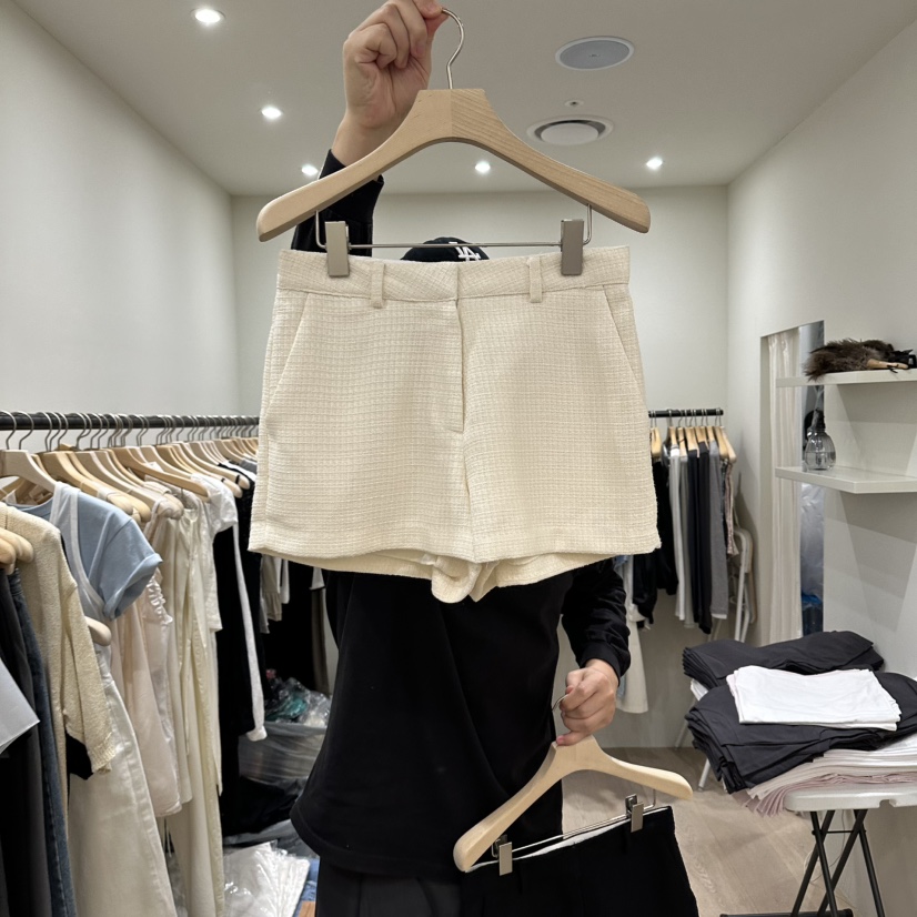 NOTTINGHAM/AVECNOUS/MODEST韓國直郵實拍女裝新品人氣短褲NOTTINGHAM/AVECNOUS/MODEST短褲圖色1