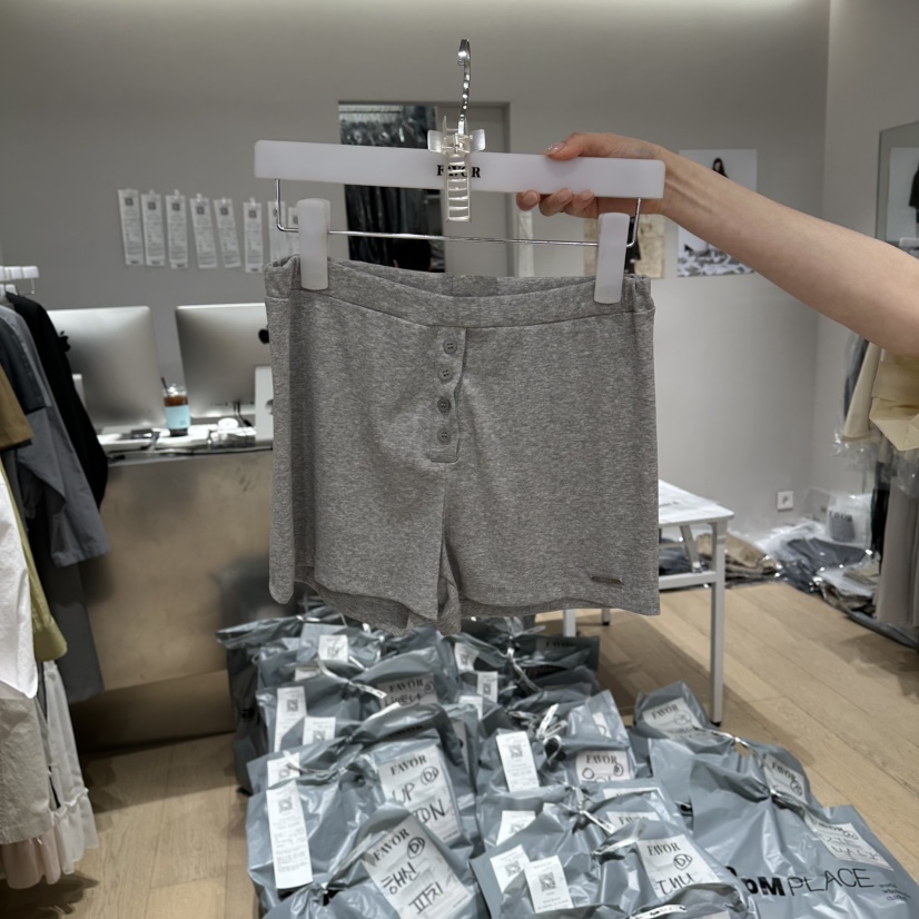 FAVOR-P韓國東大門直郵女士新品時尚熱賣人氣26春夏短褲FAVOR-P短褲圖色2