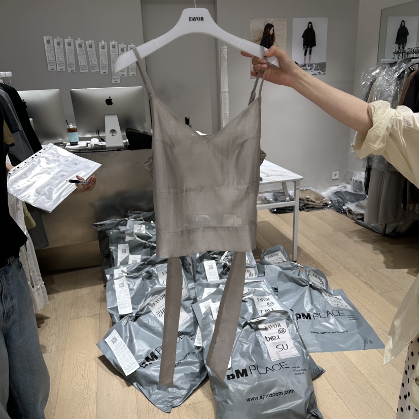 FAVOR-P韓國直郵實拍女士新款時尚推薦人氣職業吊帶背心FAVOR-P吊帶/背心圖色4