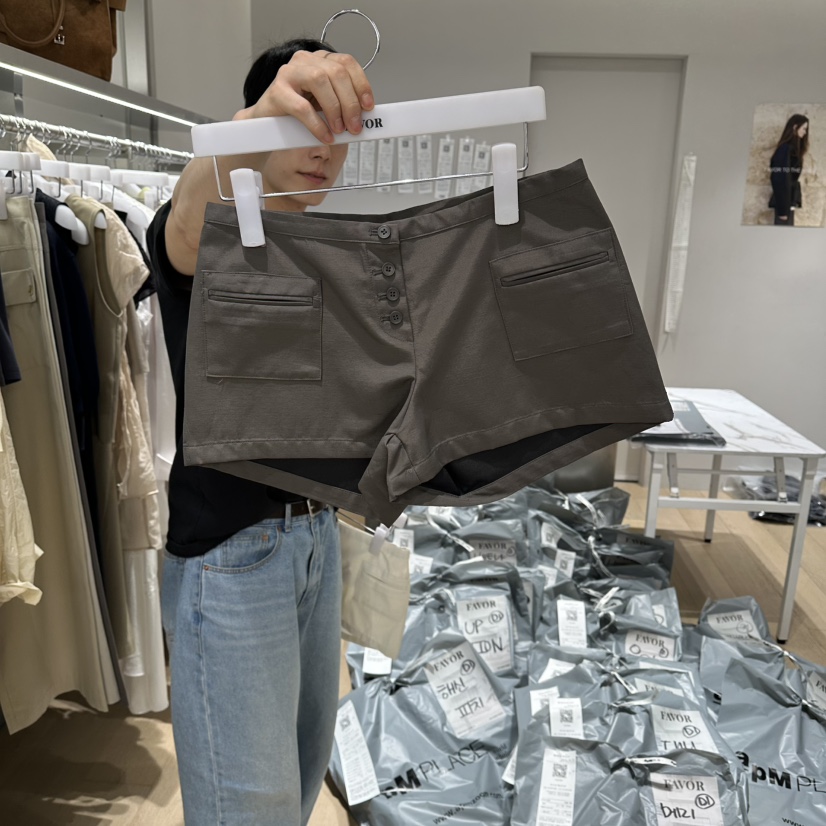FAVOR-P韓國直郵女士新品26春夏人氣職業時尚熱賣推薦短褲FAVOR-P短褲圖色2