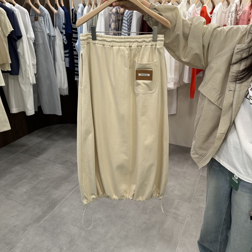 URBANSTORY/REMAKING韓國東大門代購女裝新品推薦熱賣長裙Remaking/URBANSTORY長裙