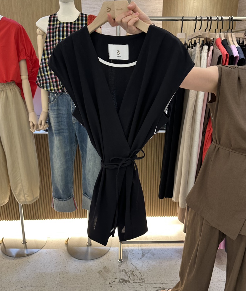 BISHOP/APOINT/3MARCH韓國代購女士新品推薦襯衫蕾絲衫BISHOP/APOINT/3MARCH襯衫/蕾絲衫圖色3