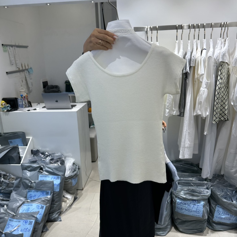 RICH SISTER韓國東大門代購女裝新款休閑職業26春夏T恤蕾絲RICH SISTERT恤