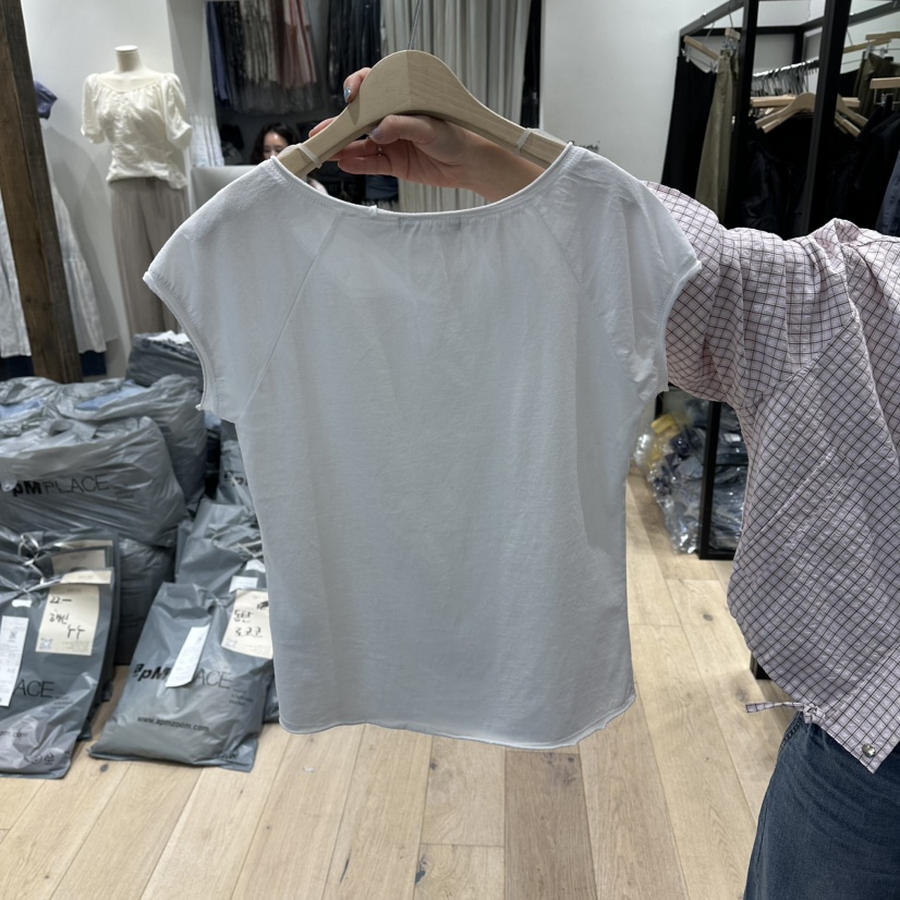 BRUNI/RICOTTA韓國直郵實拍女士新品職業熱賣人氣休閑T恤BRUNI/RICOTTAT恤