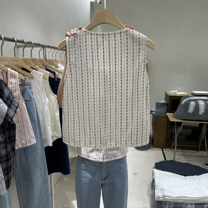 A WANT韓國代購女裝新款推薦時尚職業休閑熱賣襯衫蕾絲衫A WANT襯衫/蕾絲衫