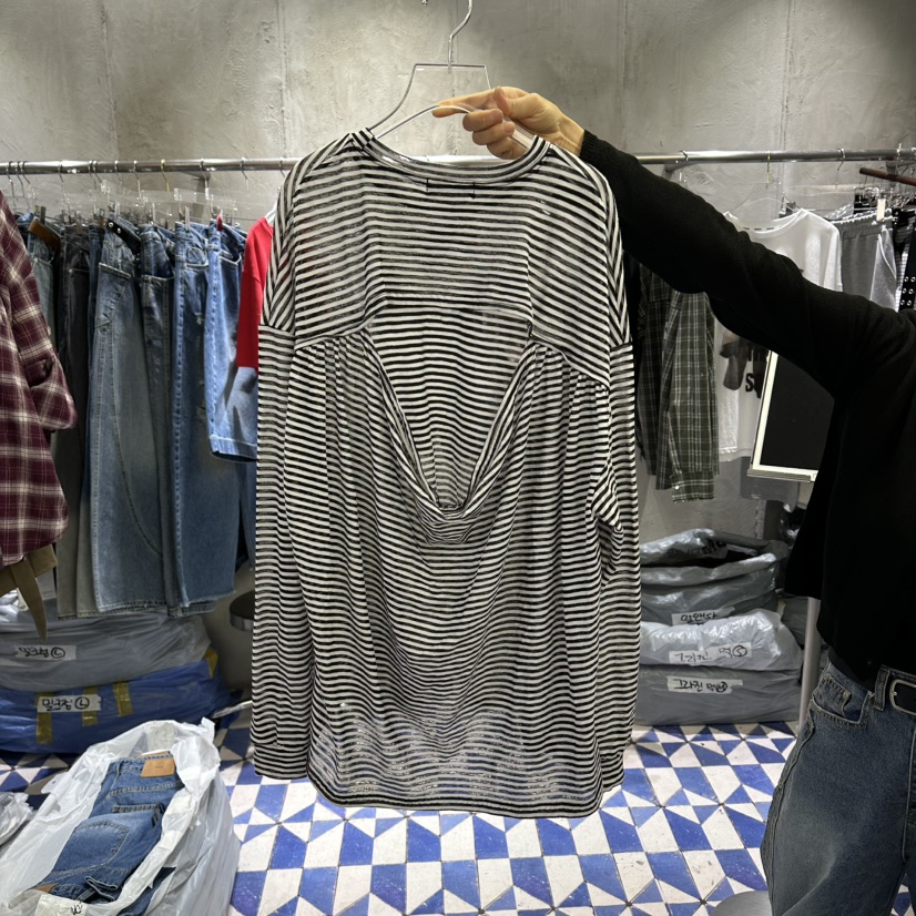 AMOUR韓國直郵女士新品職業熱賣時尚人氣推薦26春夏長袖T恤AMOUR長袖T恤圖色1