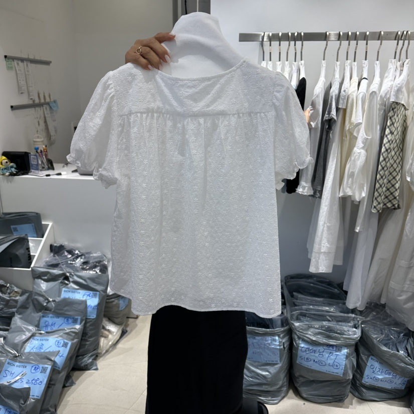 RICH SISTER韓國東大門直郵女士新品推薦襯衫蕾絲衫可愛的RICH SISTER襯衫/蕾絲衫