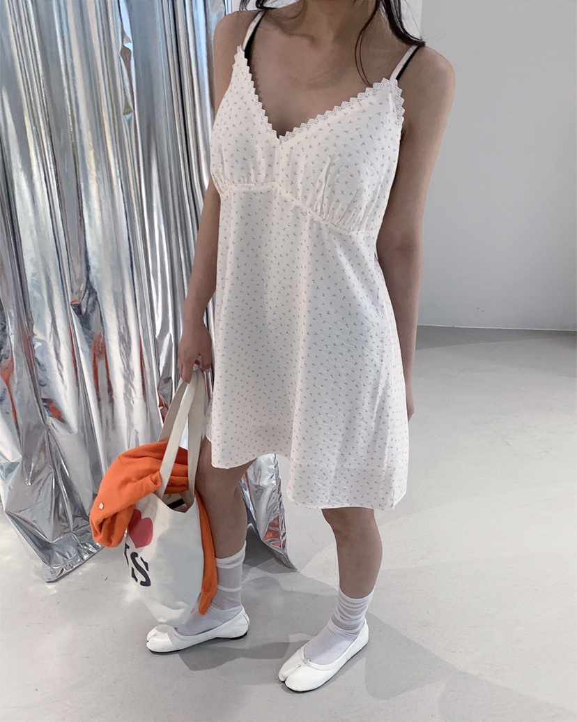 LIVE AID-P韓國直郵女裝新款人氣推薦熱賣真品休閑連衣裙LIVE AID-P連衣裙