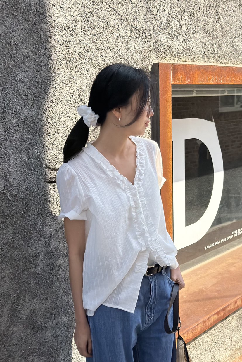 AMY GRACE-A韓國東大門代購女士新款推薦休閑襯衫蕾絲衫AMY GRACE-A襯衫/蕾絲衫