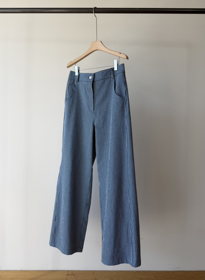 AMY GRACE-A韓國直郵女士新品人氣推薦熱賣休閑職業休閑褲AMY GRACE-A休閑褲