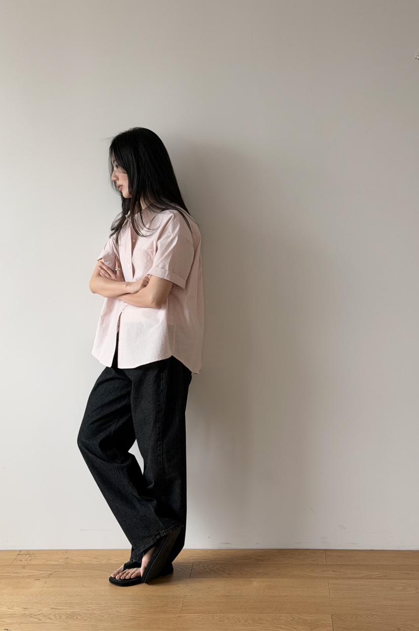 AMY GRACE-A韓國東大門代購女裝新款推薦人氣襯衫蕾絲衫AMY GRACE-A襯衫/蕾絲衫