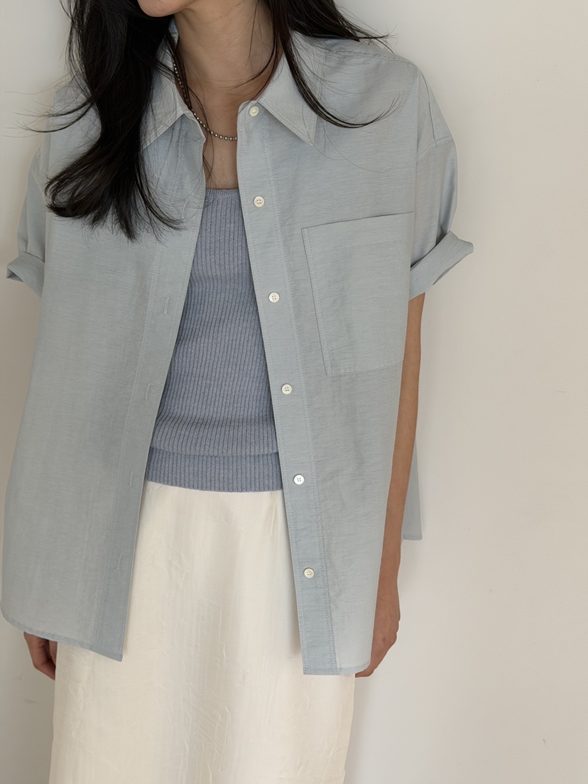 AMY GRACE-A韓國東大門代購女裝新款推薦人氣襯衫蕾絲衫AMY GRACE-A襯衫/蕾絲衫