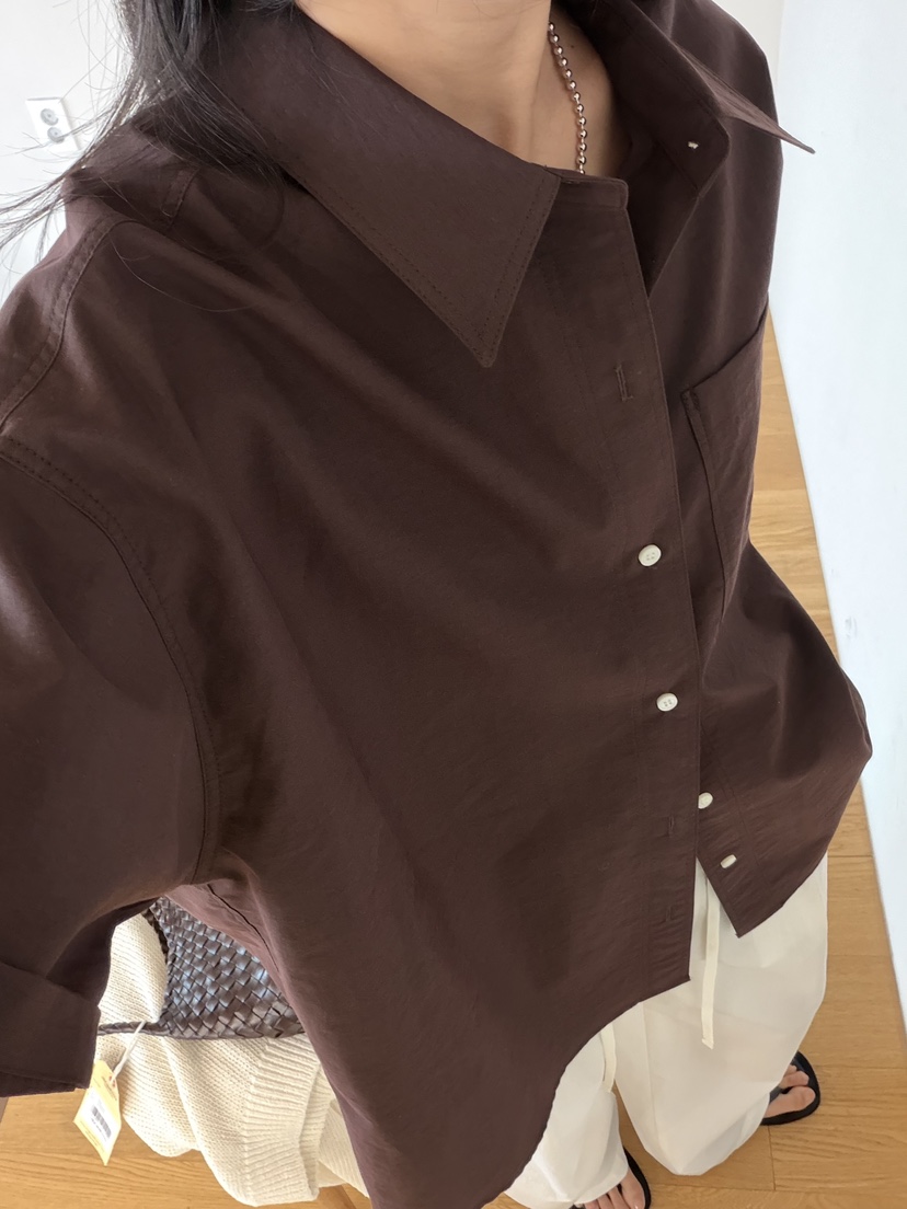 AMY GRACE-A韓國東大門代購女裝新款推薦人氣襯衫蕾絲衫AMY GRACE-A襯衫/蕾絲衫