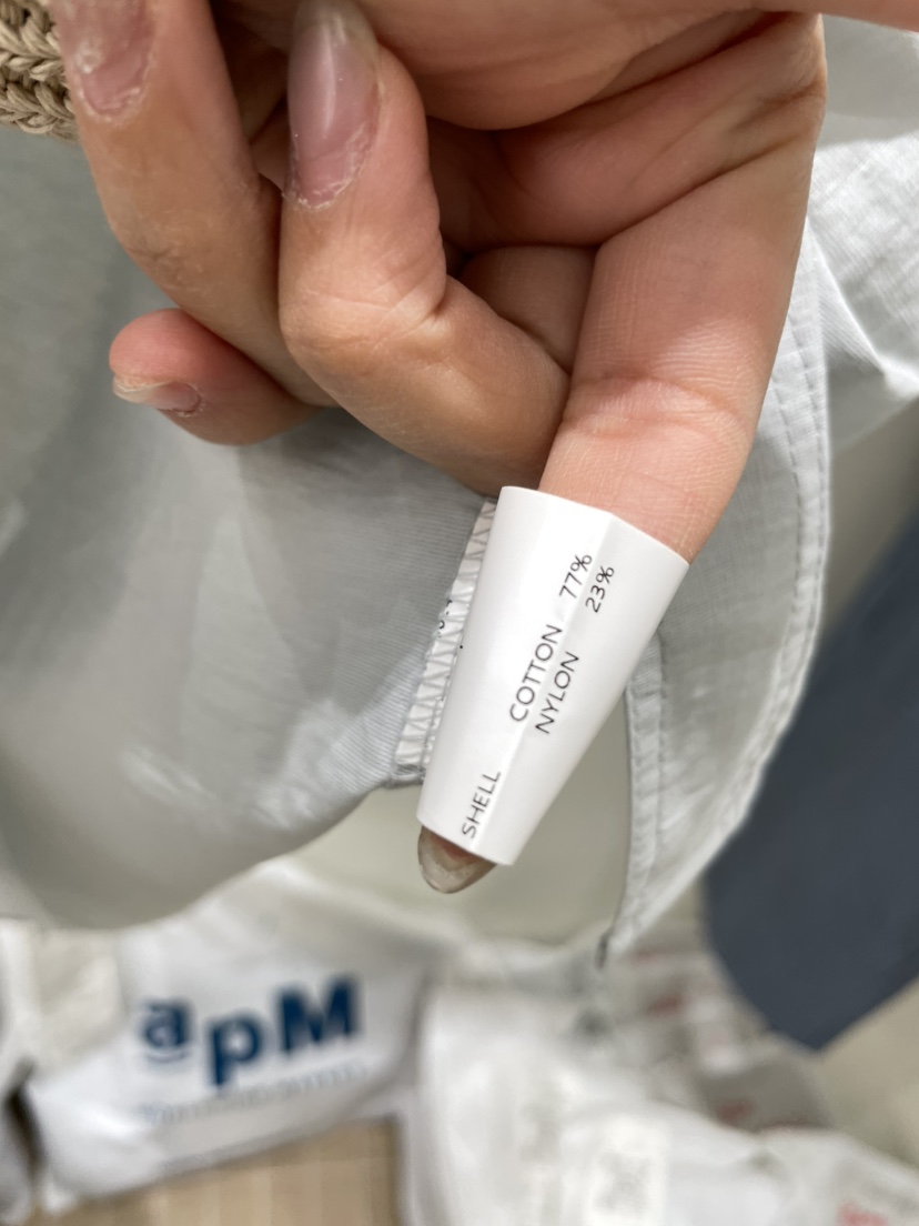 AMY GRACE-A韓國東大門代購女裝新款推薦人氣襯衫蕾絲衫AMY GRACE-A襯衫/蕾絲衫