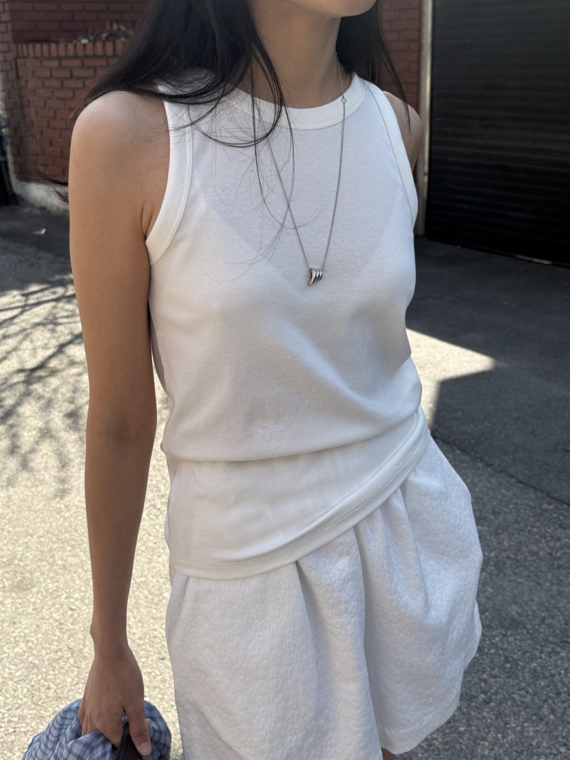 AMY GRACE-A韓國直郵女裝新款人氣26春夏，26夏季吊帶背心AMY GRACE-A吊帶/背心