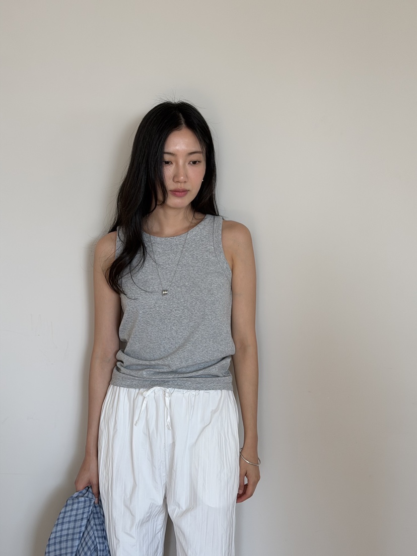 AMY GRACE-A韓國直郵女裝新款人氣26春夏，26夏季吊帶背心AMY GRACE-A吊帶/背心