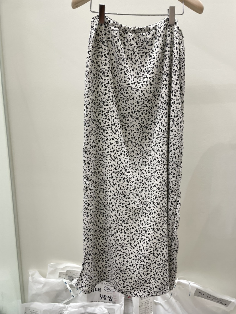 AMY GRACE-A東大門實拍韓國女士新款人氣時尚職業熱賣長裙AMY GRACE-A長裙圖色1