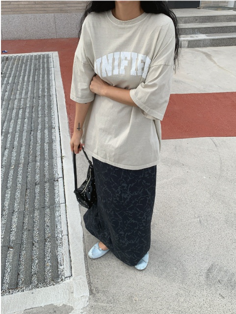 KSUBI韓國代購女士新款時尚人氣休閑熱賣推薦26春夏，26夏季T恤BURROW/ARaakieT恤