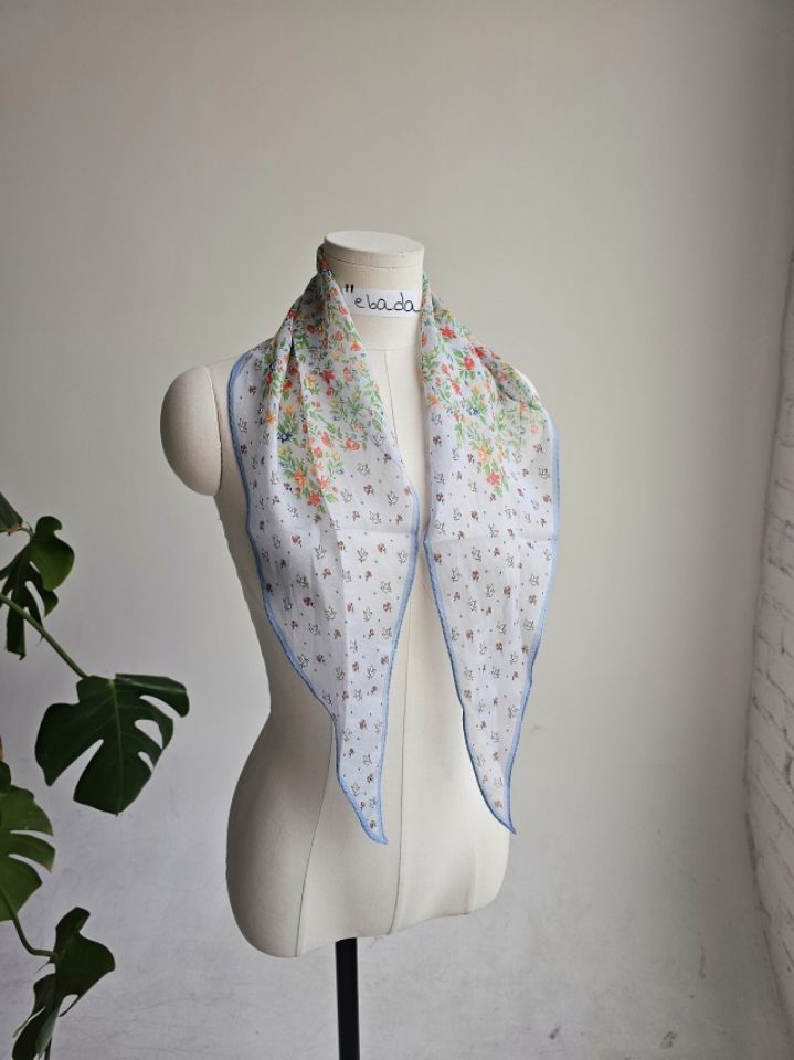 EBADA韓國直郵女士新款職業26春夏，26夏季休閑人氣圍巾披肩EBADA圍巾/披肩