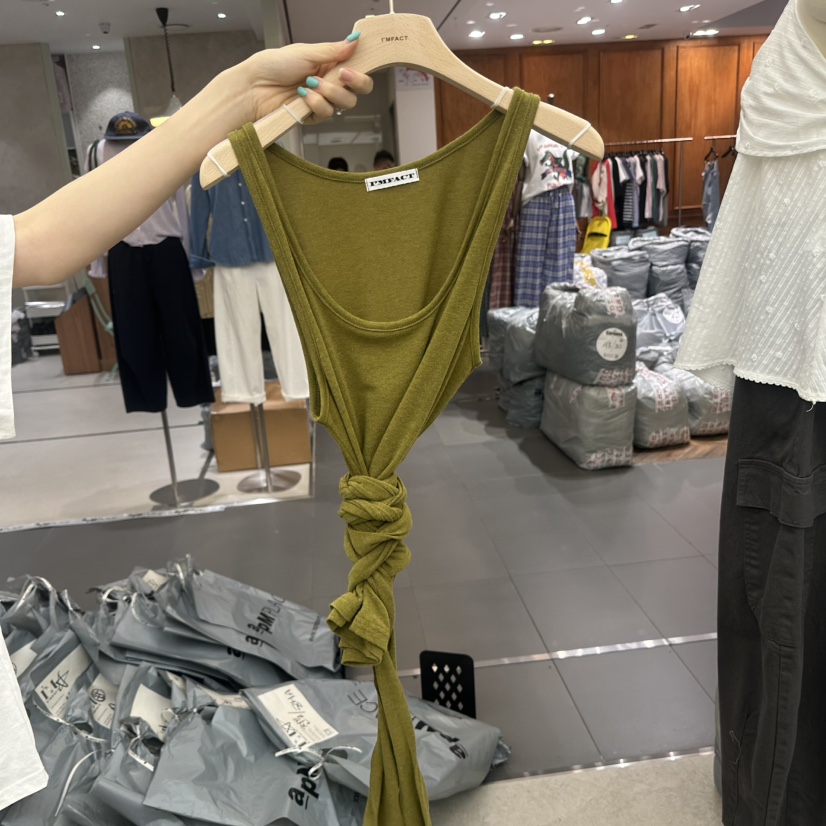 I MFACT東大門實拍韓國女士新品人氣吊帶背心不含內搭腰帶I MFACT吊帶/背心圖色2