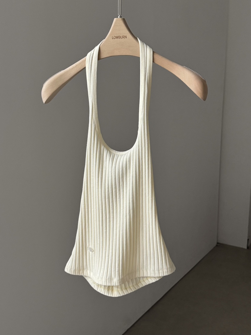 LOWBURN韓國直郵實拍女裝新品職業時尚熱賣26春夏，26夏季吊帶背心LOWBURN吊帶/背心圖色3奶油色