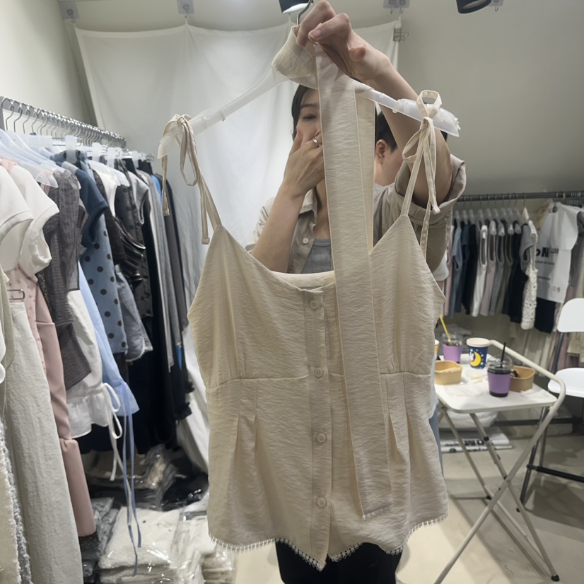 OWNS東大門實拍韓國女裝新款職業推薦熱賣吊帶背心含圍巾OWNS HAUS吊帶/背心圖色1