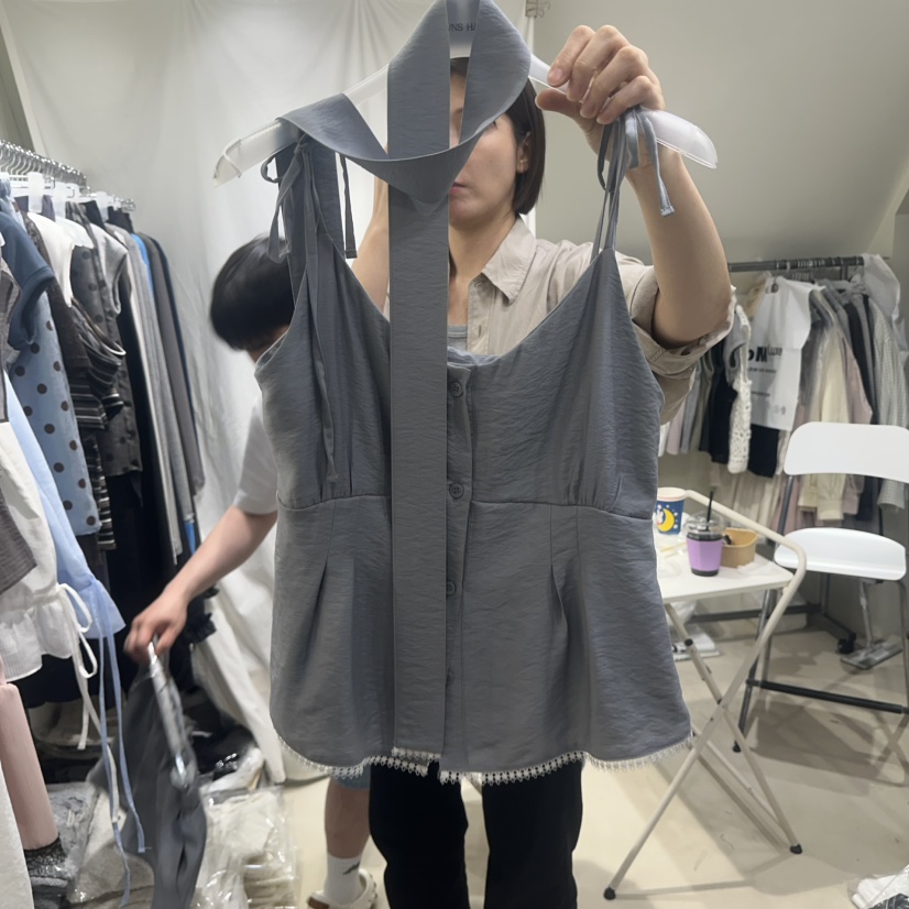 OWNS東大門實拍韓國女裝新款職業推薦熱賣吊帶背心含圍巾OWNS HAUS吊帶/背心圖色2