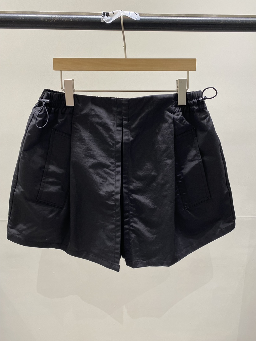 MAC東大門實拍韓國女裝新品推薦休閑職業熱賣26春夏，26夏季短褲THE FORWARD MAC短褲圖色3黑色