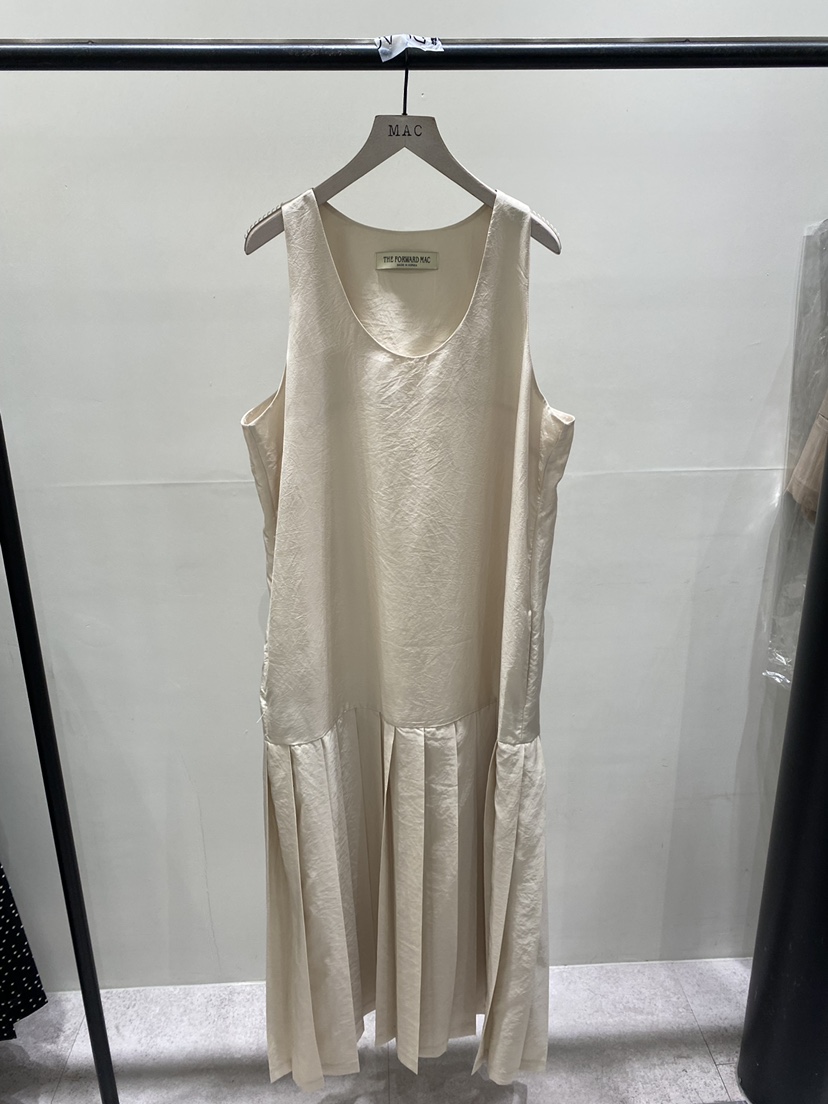 MAC東大門實拍韓國女士新款時尚熱賣休閑人氣26春夏，26夏季連衣裙THE FORWARD MAC連衣裙圖色1