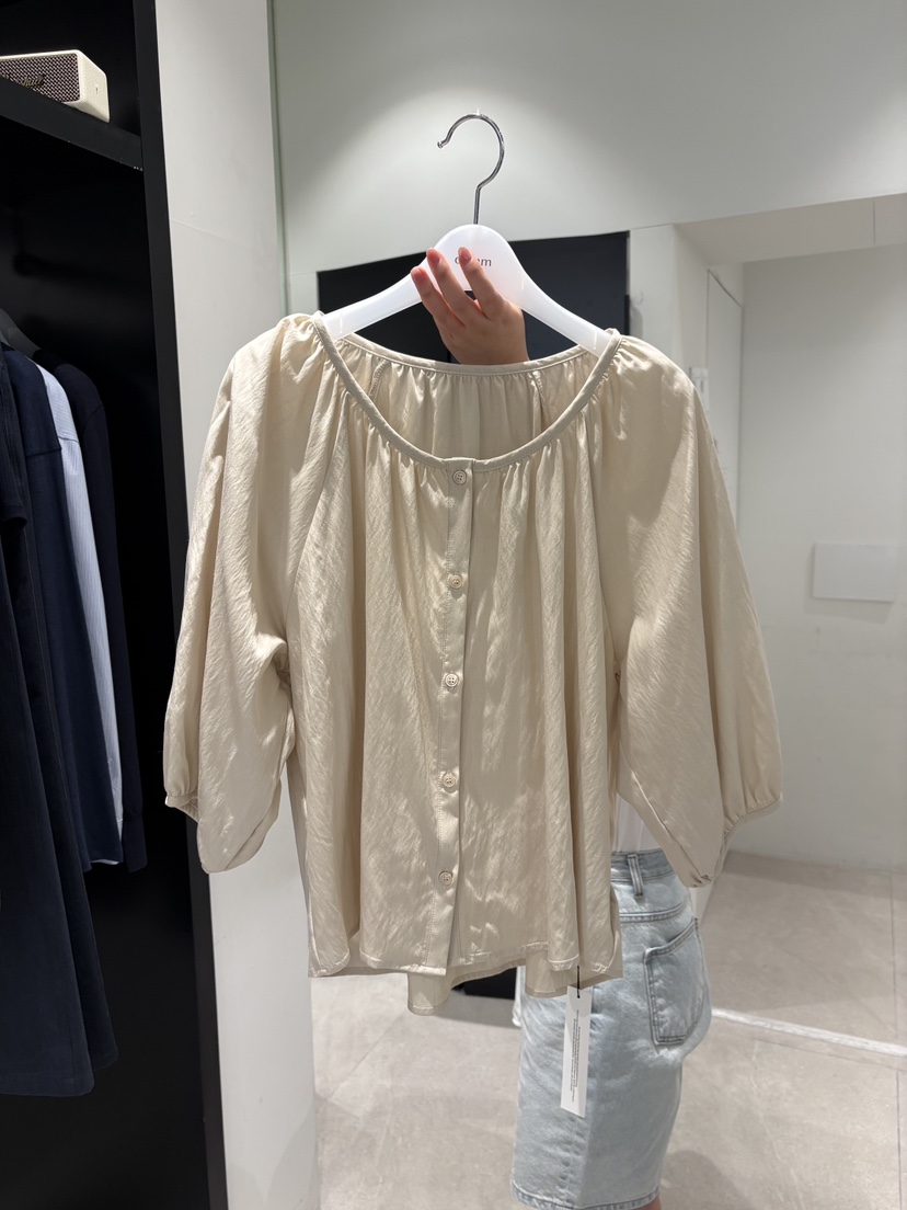 CREAM-P韓國東大門代購女裝新款休閑時尚襯衫蕾絲衫褶皺CREAM-P襯衫/蕾絲衫圖色2