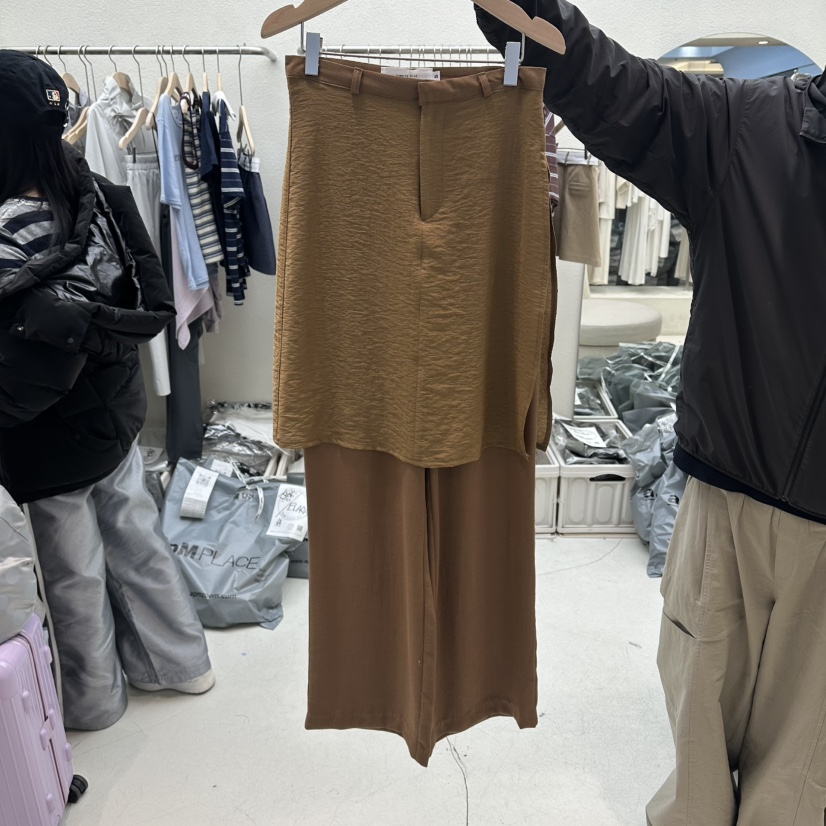 HUMMING BIRD東大門實拍韓國女裝新品人氣26春夏，26夏季裙褲HUMMING BIRD裙褲圖色2