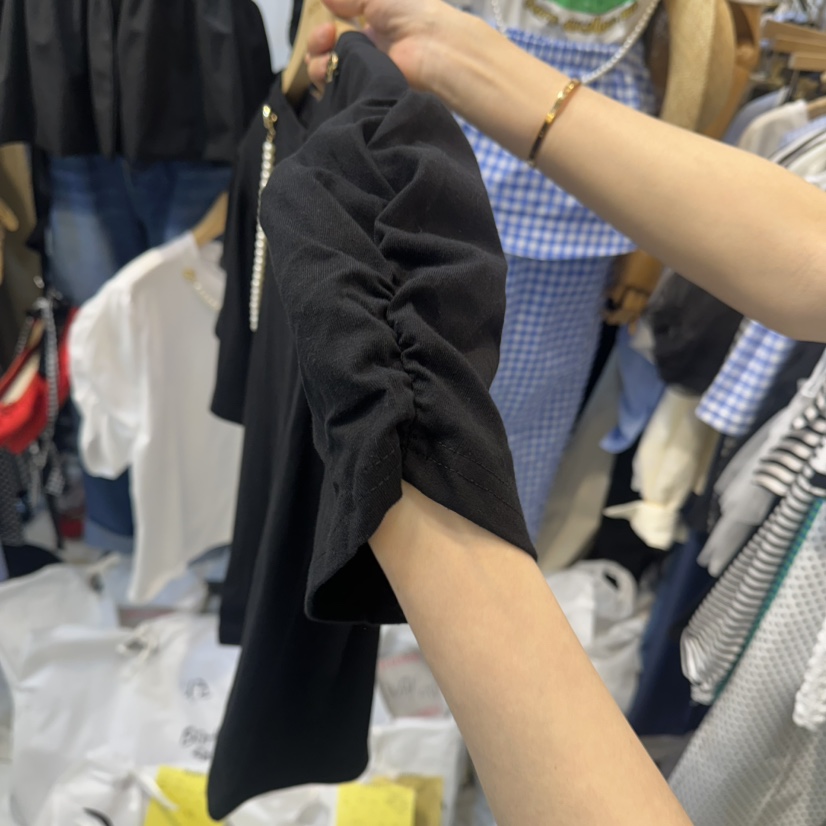 BUTTU/10 OCLOCK韓國代購女士新品職業26春夏，26夏季T恤BUTTU/10 OCLOCKT恤