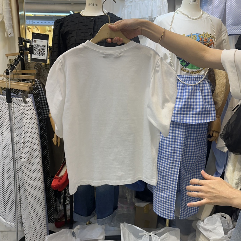 BUTTU/10 OCLOCK韓國代購女士新品職業26春夏，26夏季T恤BUTTU/10 OCLOCKT恤