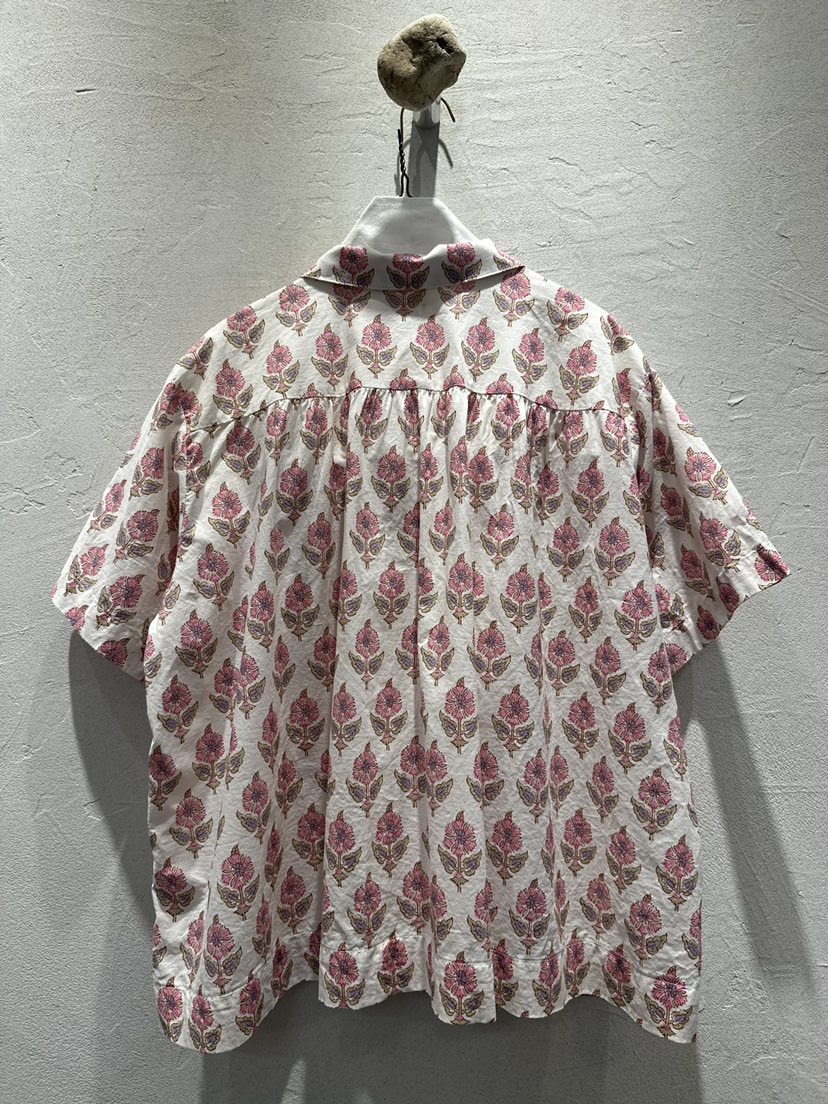 AT NOTE韓國直郵實拍女士新品人氣時尚推薦襯衫蕾絲衫褶皺AT NOTE襯衫/蕾絲衫