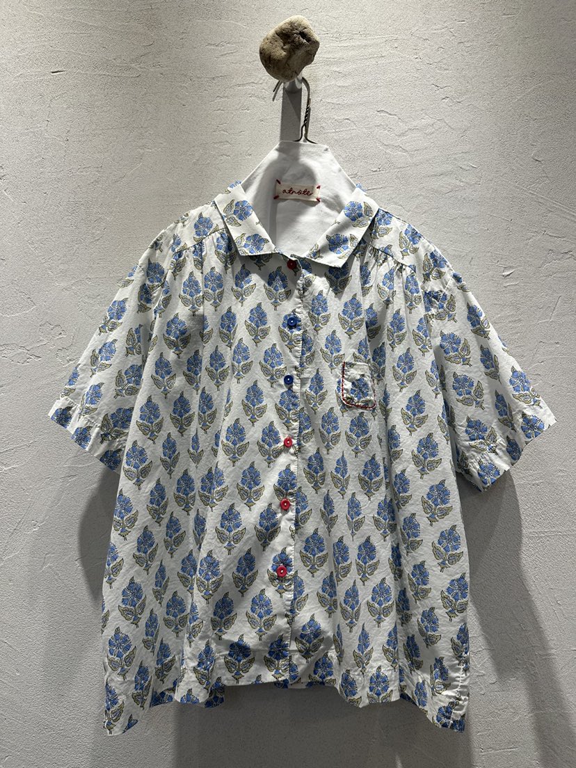 AT NOTE韓國直郵實拍女士新品人氣時尚推薦襯衫蕾絲衫褶皺AT NOTE襯衫/蕾絲衫圖色2