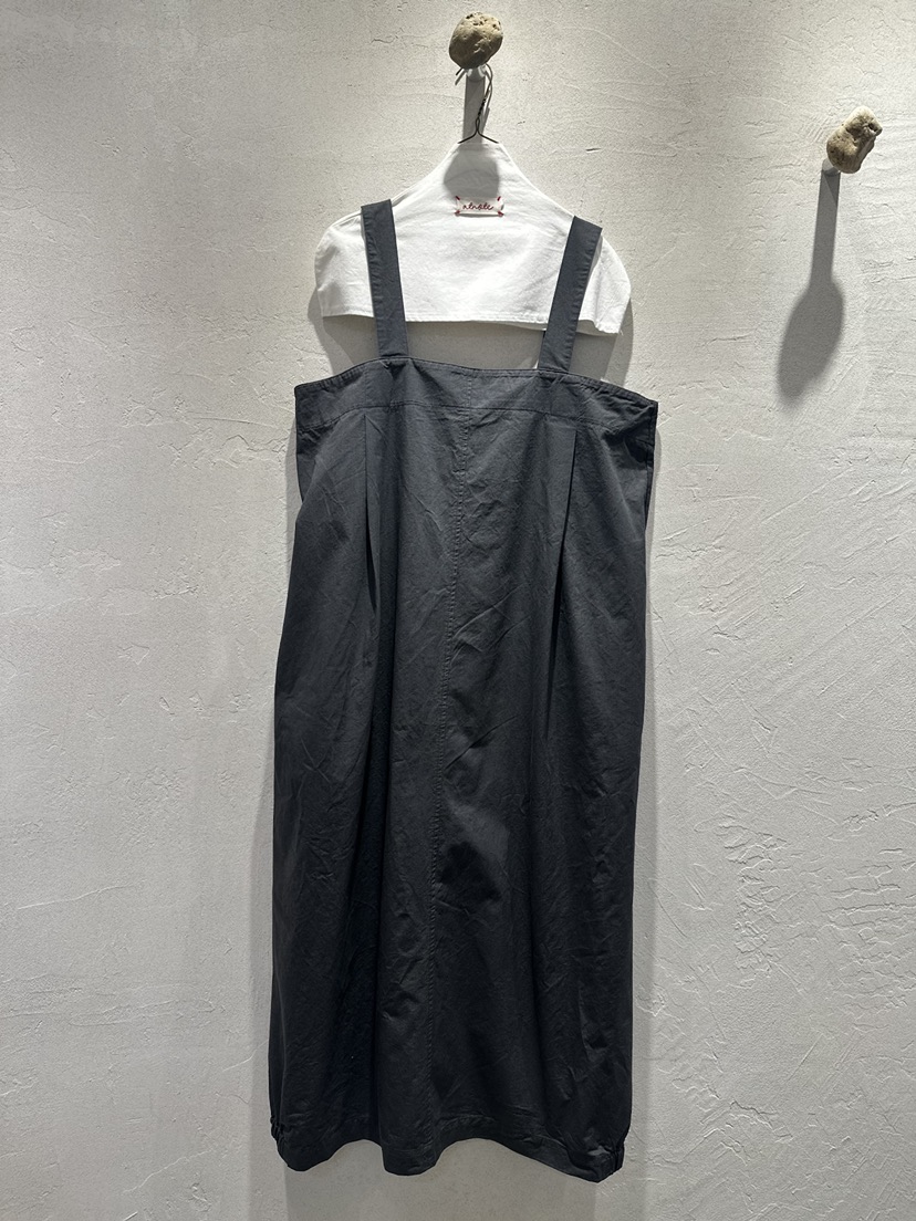 AT NOTE韓國東大門直郵女士新品時尚職業休閑連衣裙吊帶裙AT NOTE連衣裙圖色2