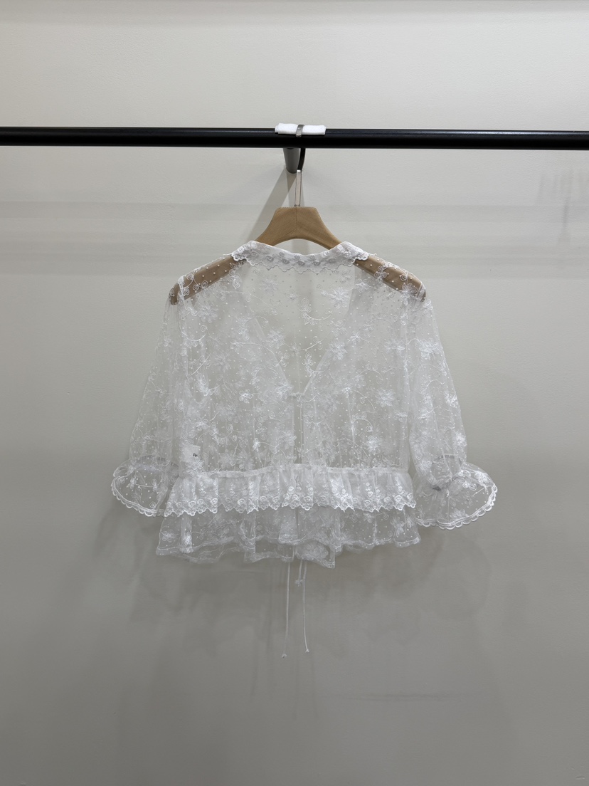 PERSON東大門實拍韓國女士新品人氣推薦襯衫蕾絲衫開衫繡花PERSON襯衫/蕾絲衫