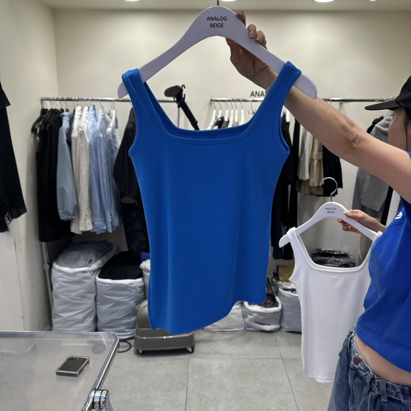 ANGLOG BEIGE韓國代購女士新品人氣熱賣26春夏，26夏季吊帶背心ANGLOG BEIGE吊帶/背心圖色3