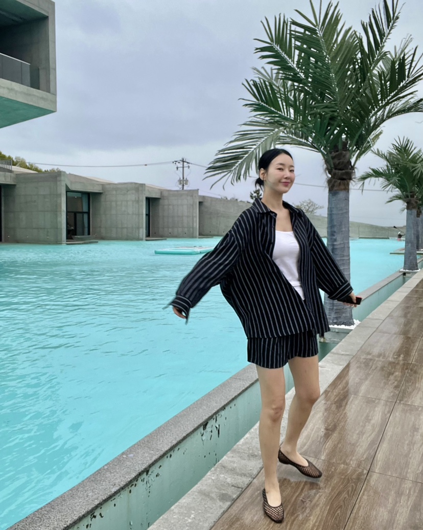 VERNI韓國直郵實拍女士新品職業26春夏，26夏季時尚人氣套裝VERNI套裝