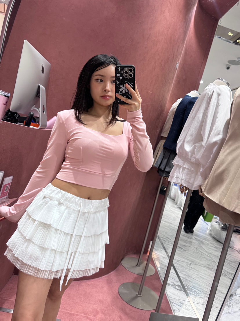 SLIT韓國直郵女裝新款熱賣26春夏，26夏季時尚推薦職業短裙SLIT短裙