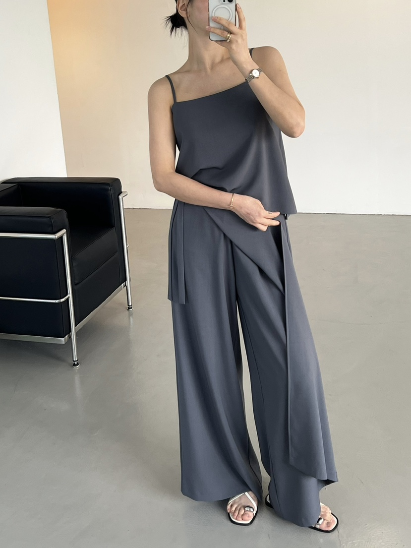 VERNI韓國直郵實拍女士新品推薦時尚人氣職業熱賣休閑套裝VERNI套裝