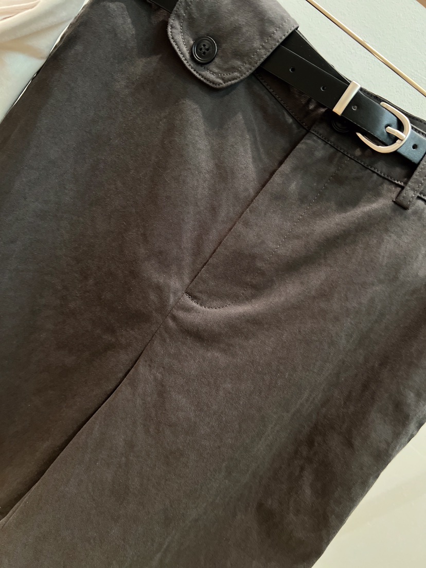 GLAD SOME韓國直郵女裝新款職業26春夏，26夏季短褲不含腰帶口袋GLAD SOME短褲