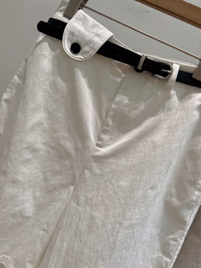 GLAD SOME韓國直郵女裝新款職業26春夏，26夏季短褲不含腰帶口袋GLAD SOME短褲