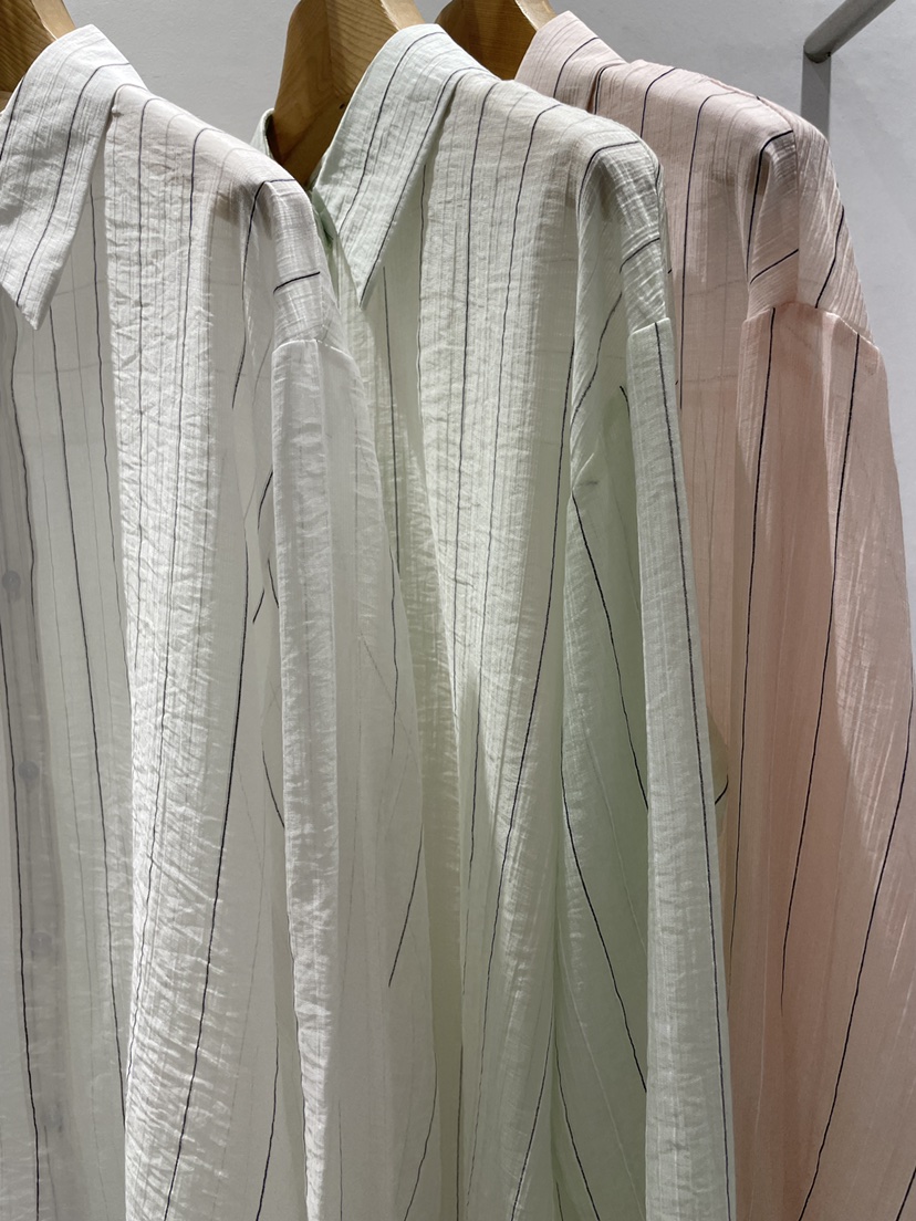 ALLVIBE韓國直郵女裝新品熱賣職業推薦人氣26春夏，26夏季襯衫蕾絲衫ALLVIBE襯衫/蕾絲衫