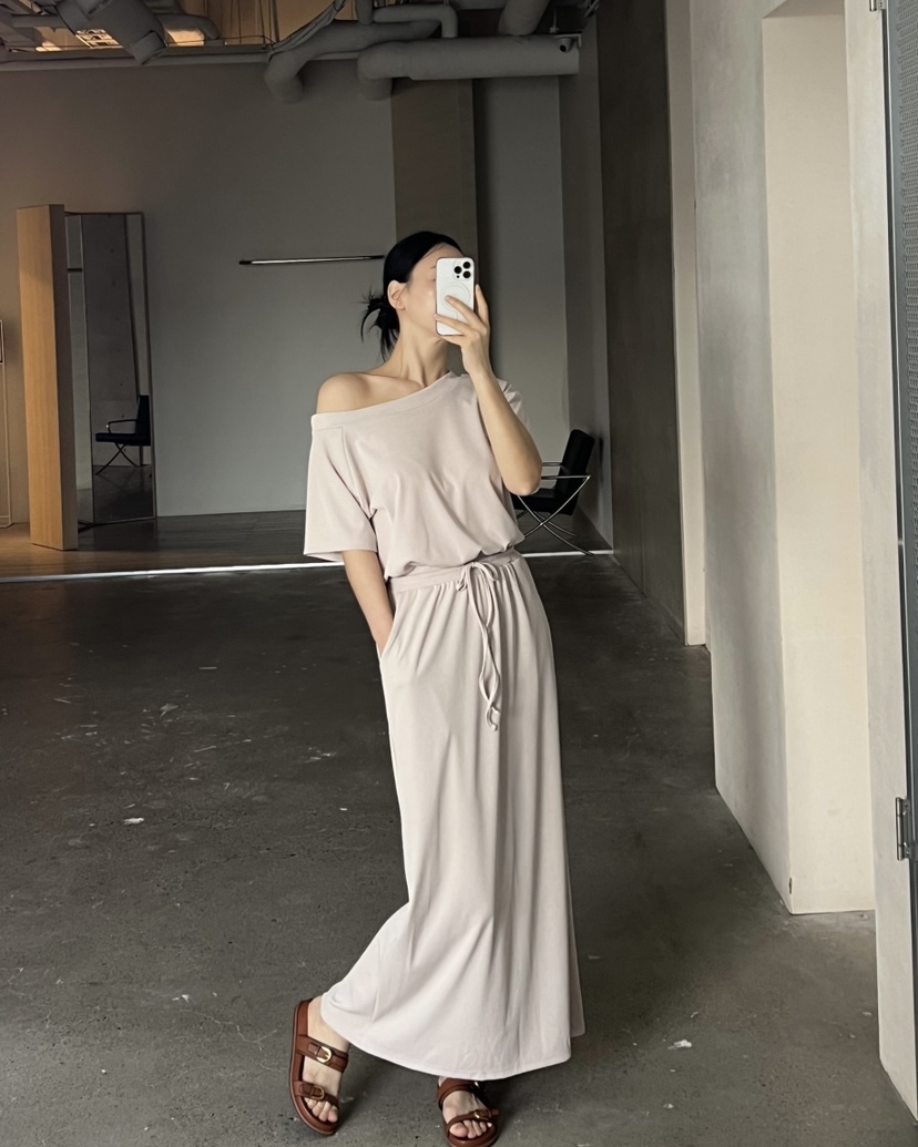 VERNI韓國東大門代購女裝新款人氣熱賣時尚職業推薦連衣裙VERNI連衣裙